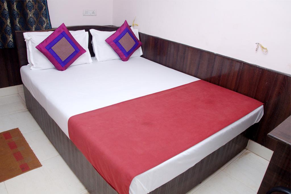 Viva Guest House Panadzsi Kültér fotó